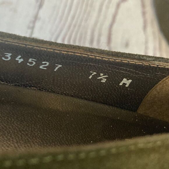 Stuart Weitzman Slip‎ On Kitten Heel Pointed Toe Womens 7.5 Dark Green Suede - Picture 9 of 10